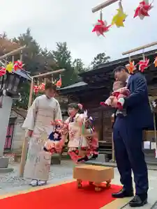 滑川神社 - 仕事と子どもの守り神の七五三参(2023年11月10日(金) 12時35分50秒投稿)