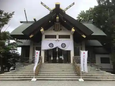 烈々布神社の本殿・本堂