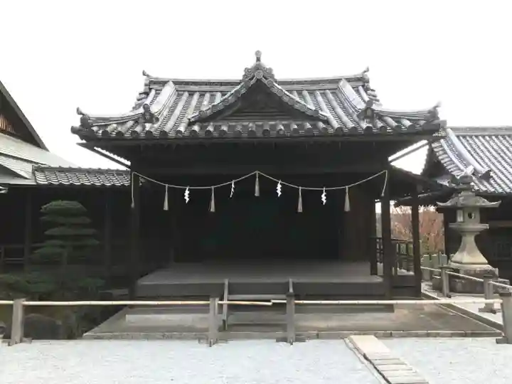 阿智神社の本殿・本堂
