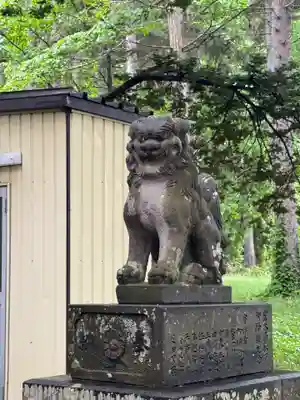 音江神社の狛犬