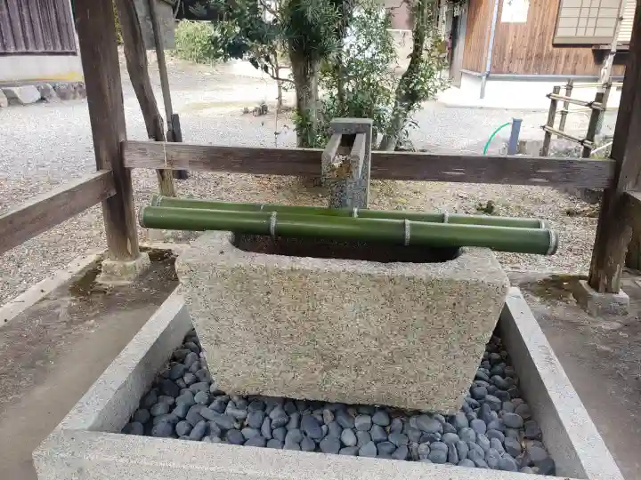天皇神社の手水舎
