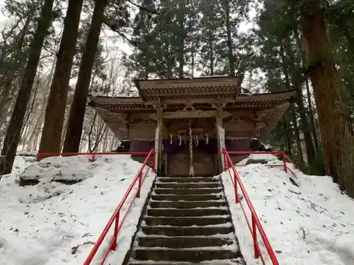 桜松神社の本殿