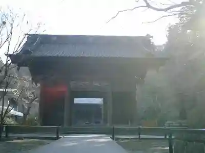 妙本寺の山門・神門