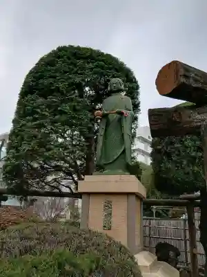 新井薬師（梅照院）の{uncategorized: "未分類", other: "その他", undefined: "問題あり", building: "その他建物", grave: "お墓", sacred_gate: "鳥居", guardian: "狛犬", statue: "像", buddha: "仏像", history: "歴史", nature: "自然", garden: "庭園", animal: "動物", pagoda: "塔", temizu: "手水舎", mountain_gate: "山門・神門", sanctuary: "本殿・本堂", subordinate: "末社・摂社", art: "芸術", scenery: "景色", jizo: "地蔵", ema: "絵馬", goshuin: "御朱印", omikuji: "おみくじ", items: "授与品その他", amulet: "お守り", goshuincho: "御朱印帳", eats: "食事", festival: "お祭り", votive_dance: "神楽", shichigosan: "七五三参", wedding: "結婚式", experience: "体験その他", initially: "初詣", around: "周辺", anti_infection: "感染症対策"}