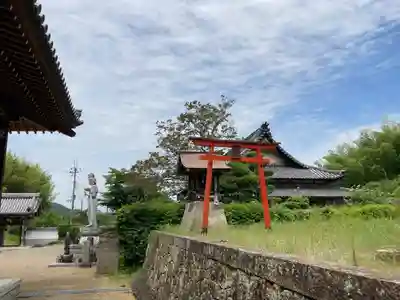 常行院の末社・摂社