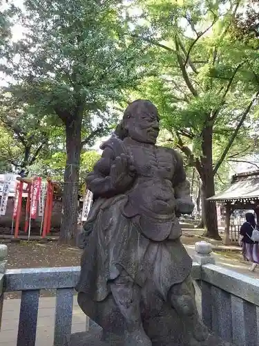 鬼子母神堂　(法明寺）の山門