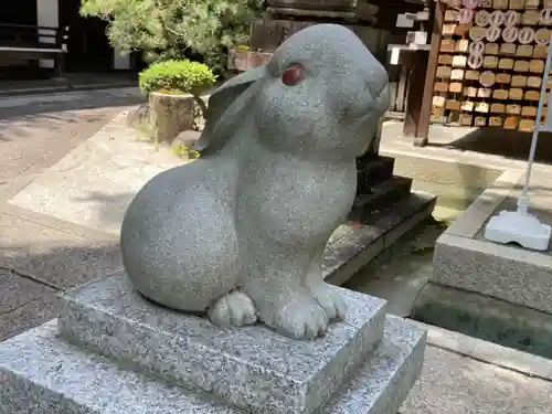 岡崎神社の狛犬