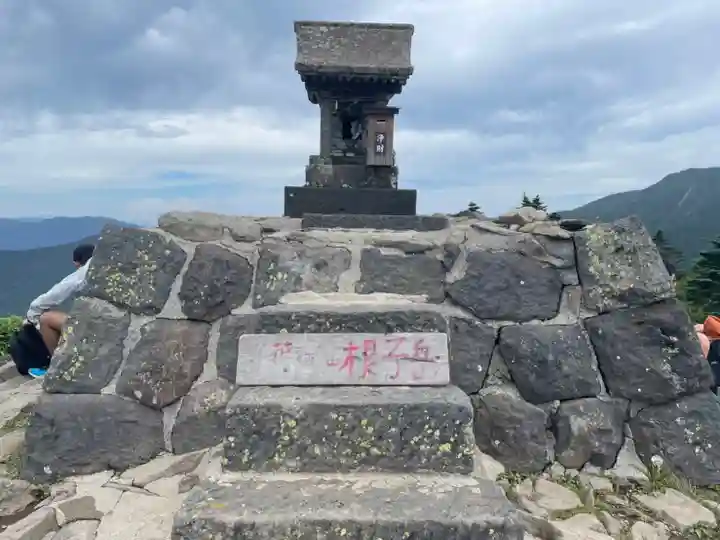 禰固岳神社(長野県)