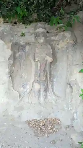 岩屋寺石仏の仏像