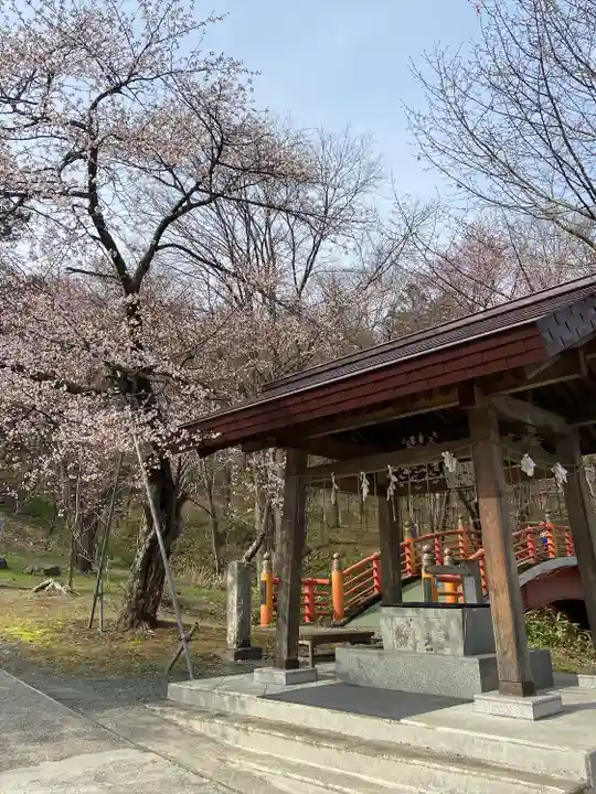 新得神社の手水舎