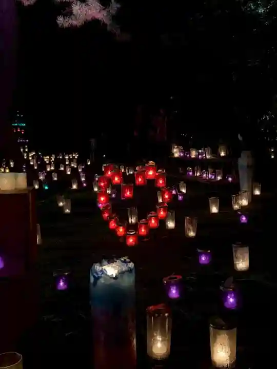 龍宮(江島神社)の{uncategorized: "未分類", other: "その他", undefined: "問題あり", building: "その他建物", grave: "お墓", sacred_gate: "鳥居", guardian: "狛犬", statue: "像", buddha: "仏像", history: "歴史", nature: "自然", garden: "庭園", animal: "動物", pagoda: "塔", temizu: "手水舎", mountain_gate: "山門・神門", sanctuary: "本殿・本堂", subordinate: "末社・摂社", art: "芸術", scenery: "景色", jizo: "地蔵", ema: "絵馬", goshuin: "御朱印", omikuji: "おみくじ", items: "授与品その他", amulet: "お守り", goshuincho: "御朱印帳", eats: "食事", festival: "お祭り", votive_dance: "神楽", shichigosan: "七五三参", wedding: "結婚式", experience: "体験その他", initially: "初詣", around: "周辺", anti_infection: "感染症対策"}