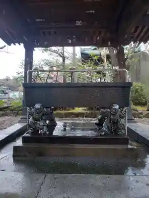 西新井大師総持寺の手水舎