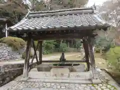 観心寺の手水