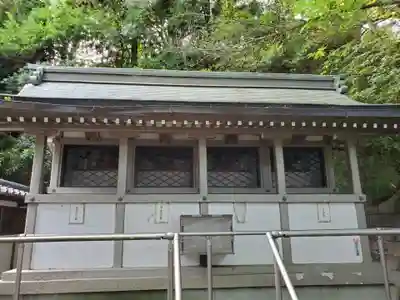 神本神社の末社・摂社
