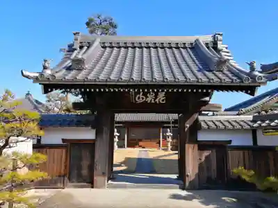 常楽寺の山門・神門