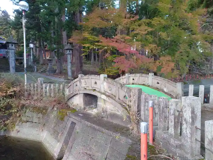 関山神社(新潟県)