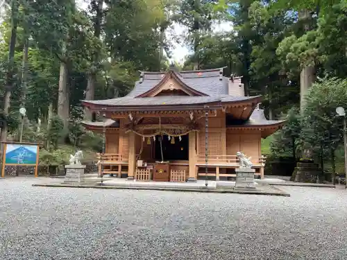 須山浅間神社の本殿・本堂