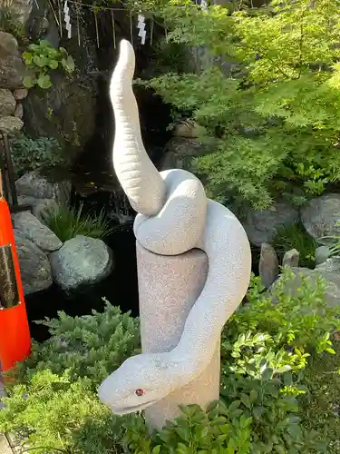 蛇窪神社の狛犬