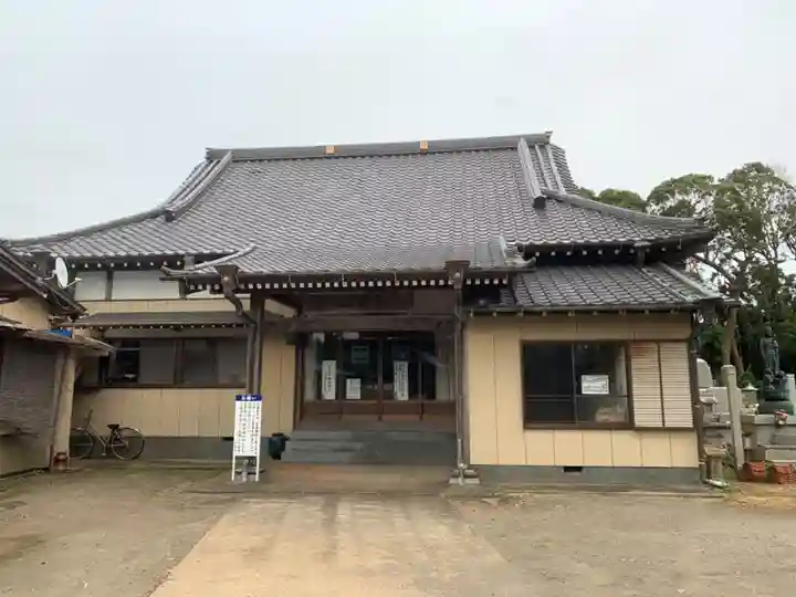 釈迦寺の本殿・本堂