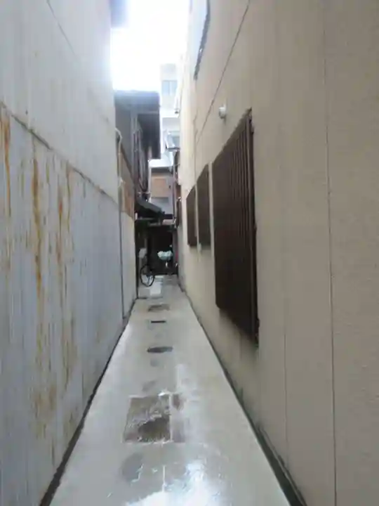 命婦稲荷社の周辺