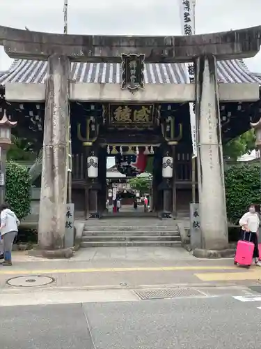 櫛田神社の鳥居