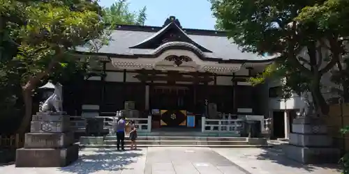鳥越神社の本殿・本堂