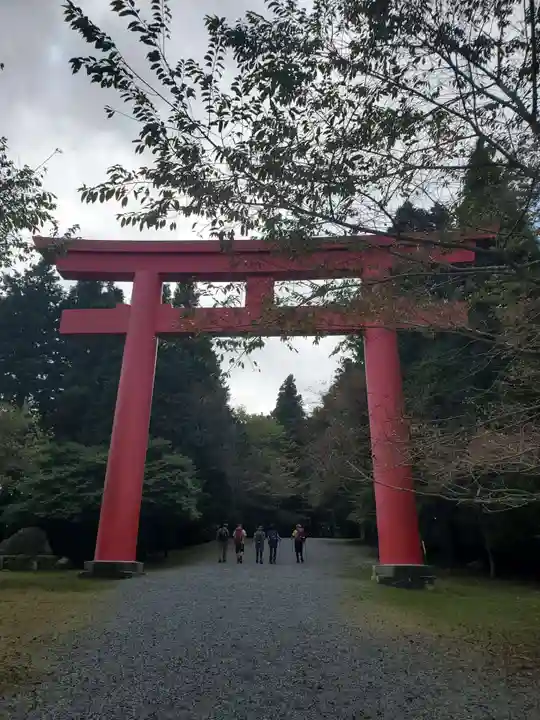 砥鹿神社(奥宮)の鳥居