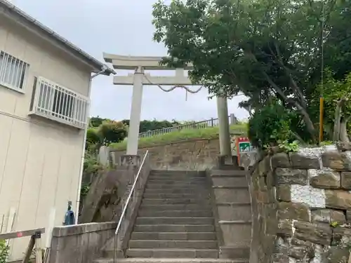 八幡神社の鳥居