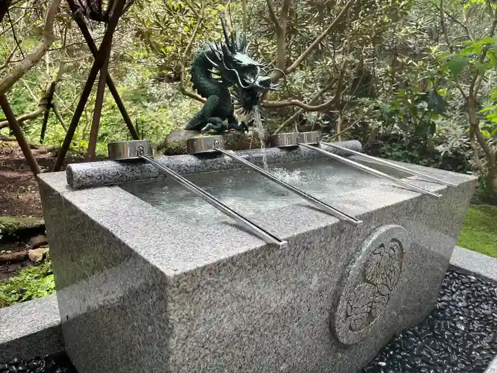 御岩神社の手水舎