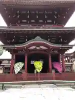 薦神社の山門・神門