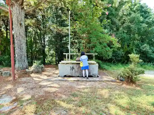 曽野稲荷神社の手水