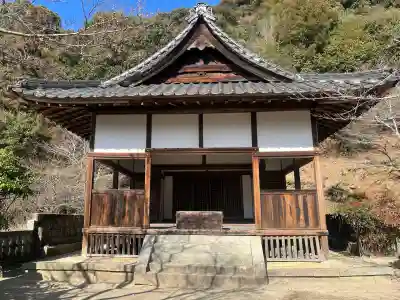 吉香神社の{uncategorized: "未分類", other: "その他", undefined: "問題あり", building: "その他建物", grave: "お墓", sacred_gate: "鳥居", guardian: "狛犬", statue: "像", buddha: "仏像", history: "歴史", nature: "自然", garden: "庭園", animal: "動物", pagoda: "塔", temizu: "手水舎", mountain_gate: "山門・神門", sanctuary: "本殿・本堂", subordinate: "末社・摂社", art: "芸術", scenery: "景色", jizo: "地蔵", ema: "絵馬", goshuin: "御朱印", omikuji: "おみくじ", items: "授与品その他", amulet: "お守り", goshuincho: "御朱印帳", eats: "食事", festival: "お祭り", votive_dance: "神楽", shichigosan: "七五三参", wedding: "結婚式", experience: "体験その他", initially: "初詣", around: "周辺", anti_infection: "感染症対策"}