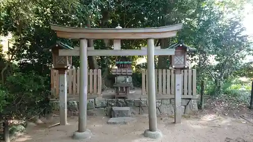 大直禰子神社の末社