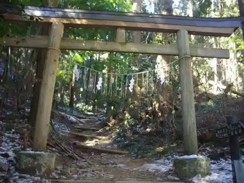 八王子神社の鳥居