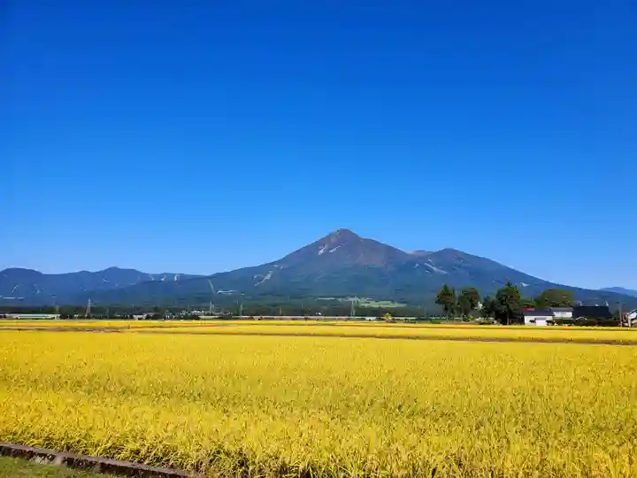 土津神社|こどもと出世の神さまの景色