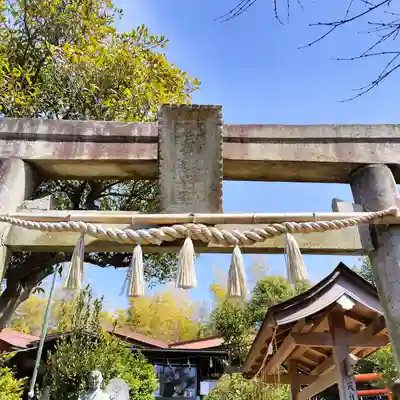横浜御嶽神社(神奈川県)