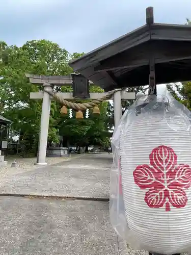 諏訪神社の鳥居