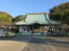 光明寺の本殿