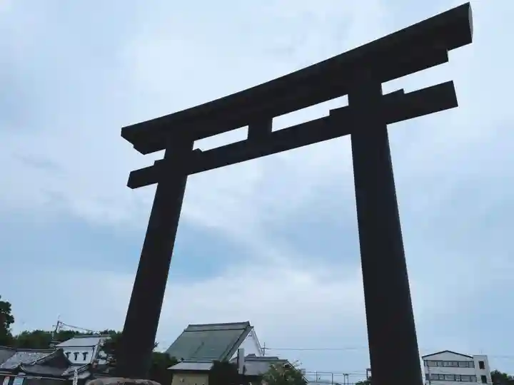 大神神社の鳥居