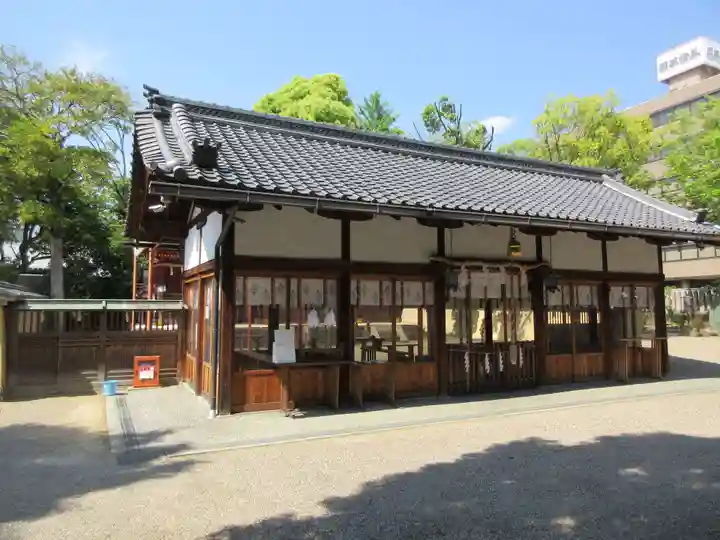 率川神社(大神神社摂社)の本殿・本堂