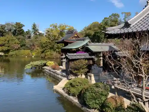 神泉苑の庭園