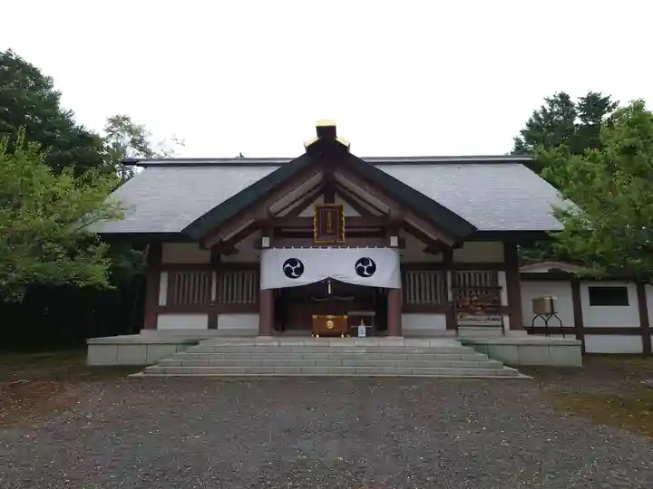 岩内神社の本殿・本堂