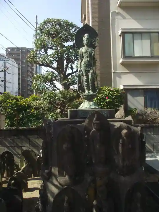 青巒寺(東京都)