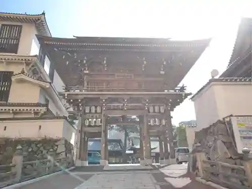 小倉祇園八坂神社の山門