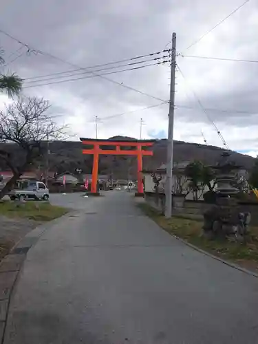 皆野椋神社の鳥居