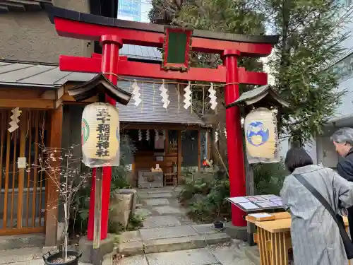 五十稲荷神社(栄寿稲荷神社)の{uncategorized: "未分類", other: "その他", undefined: "問題あり", building: "その他建物", grave: "お墓", sacred_gate: "鳥居", guardian: "狛犬", statue: "像", buddha: "仏像", history: "歴史", nature: "自然", garden: "庭園", animal: "動物", pagoda: "塔", temizu: "手水舎", mountain_gate: "山門・神門", sanctuary: "本殿・本堂", subordinate: "末社・摂社", art: "芸術", scenery: "景色", jizo: "地蔵", ema: "絵馬", goshuin: "御朱印", omikuji: "おみくじ", items: "授与品その他", amulet: "お守り", goshuincho: "御朱印帳", eats: "食事", festival: "お祭り", votive_dance: "神楽", shichigosan: "七五三参", wedding: "結婚式", experience: "体験その他", initially: "初詣", around: "周辺", anti_infection: "感染症対策"}