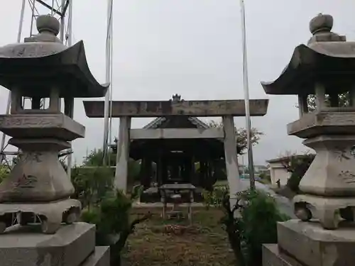 神明社（小寺）の鳥居