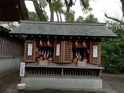 神明社の末社・摂社