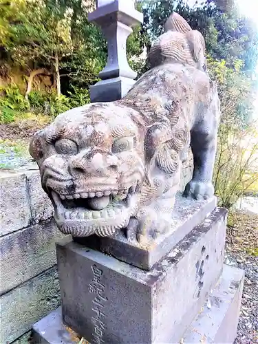 潮見神社の狛犬