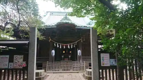 一山神社の本殿